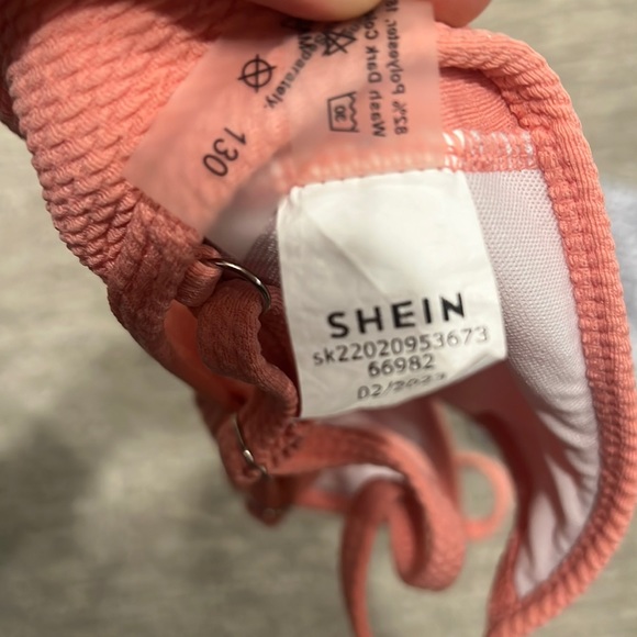 Shein 2 Piece Swimsuit - Picture 3 of 3